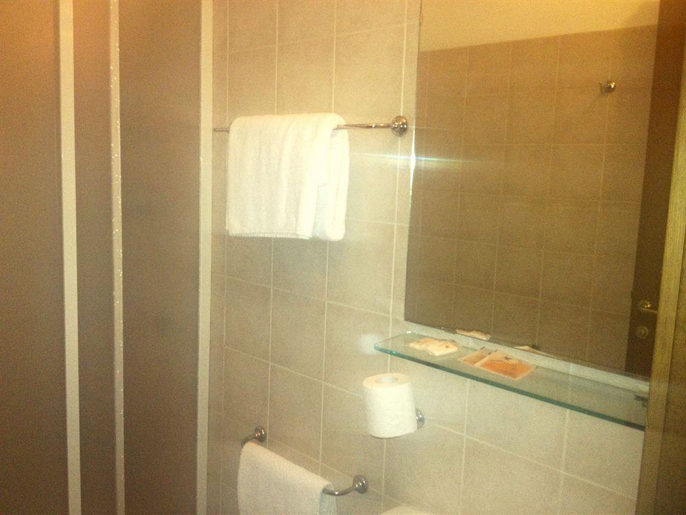 Hotel Iride Milaan Buitenkant foto